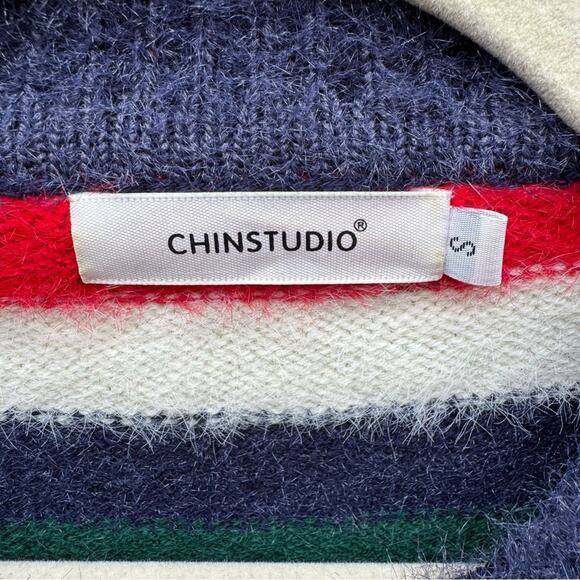 ChinStudio Womens Small Long Sleeve Striped Fuzzy Oversized Knit Sweater - Picture 3 of 6